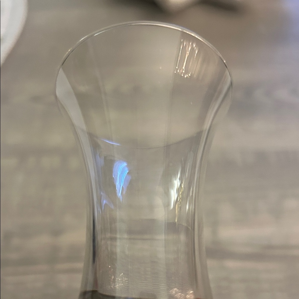 Vintage Clear Glass Cordial Glasses Set of 2 | 4.5" Tall Stemware - Picture 5 of 5
